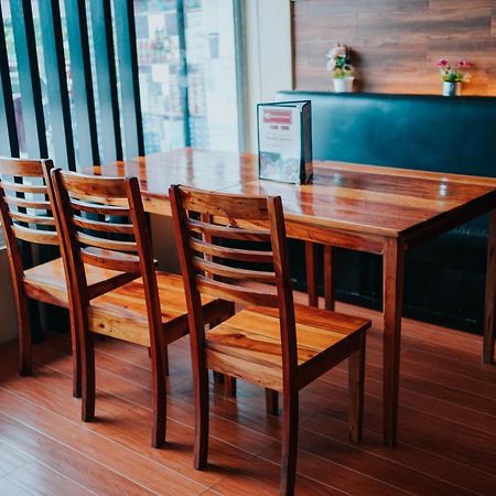 4K'S Pension House By Cocotel - Fully Vaccinated Staff Cebu Екстериор снимка